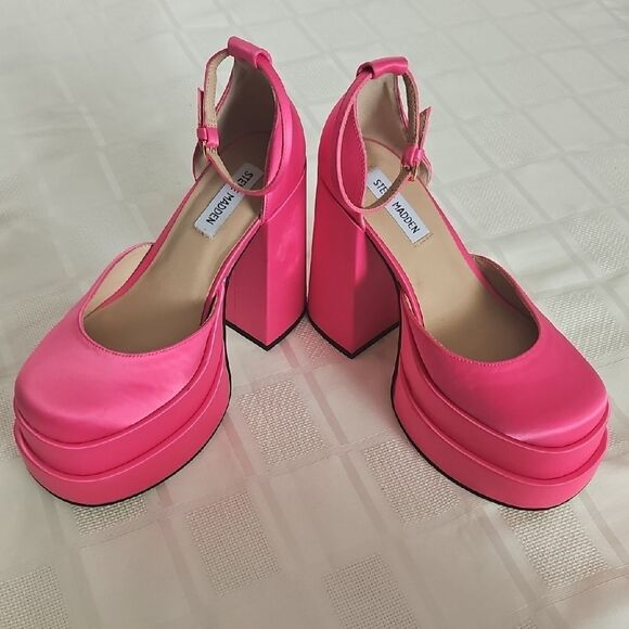 Steve Madden Pink Tamy Platform Heels - Picture 13 of 16